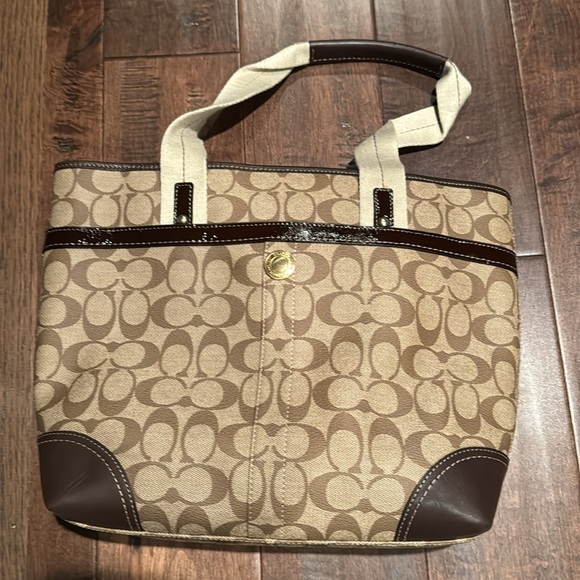 New with tag Coach tote bag signature c - Picture 5 of 7